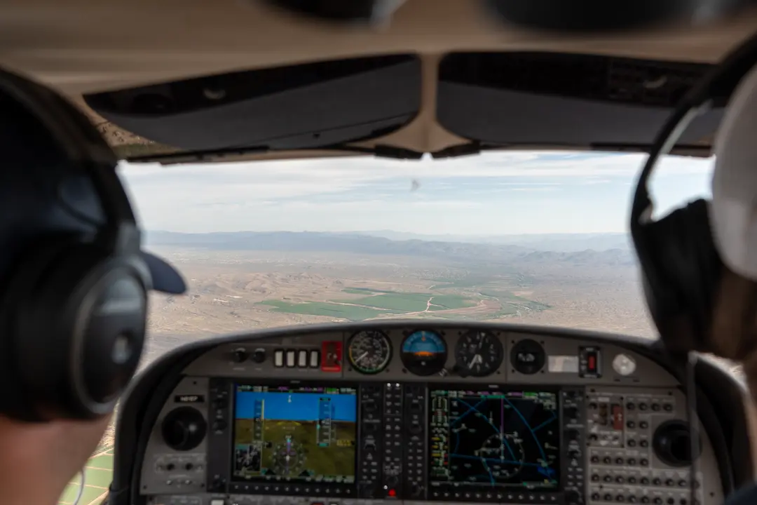 Why Choose a Part 61 Flight School?